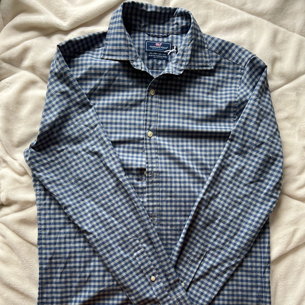 Men’s Vineyard vines button down, S